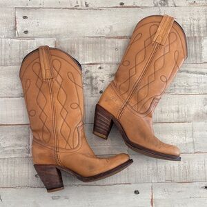 Vintage Frye Leather Heeled Cowboy Boots